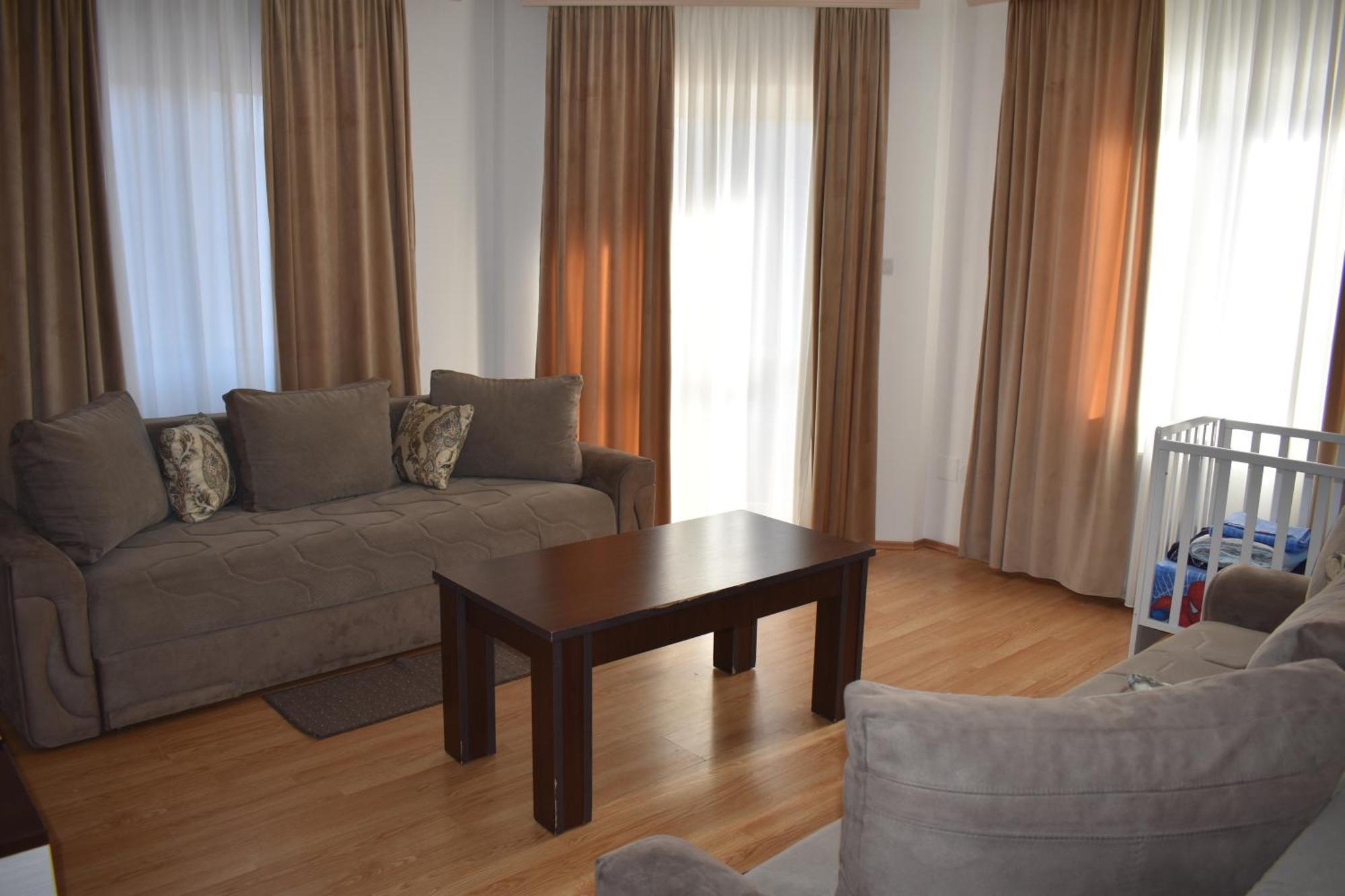 Garni Hotel Lion Jagodina Bagian luar foto