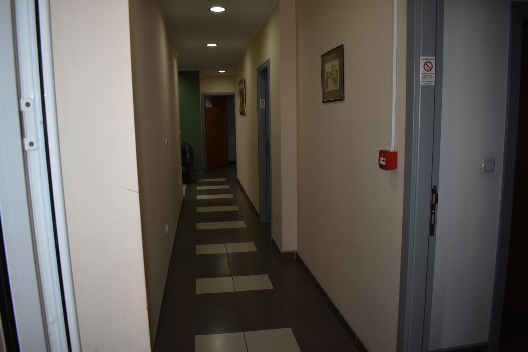 Garni Hotel Lion Jagodina Bagian luar foto