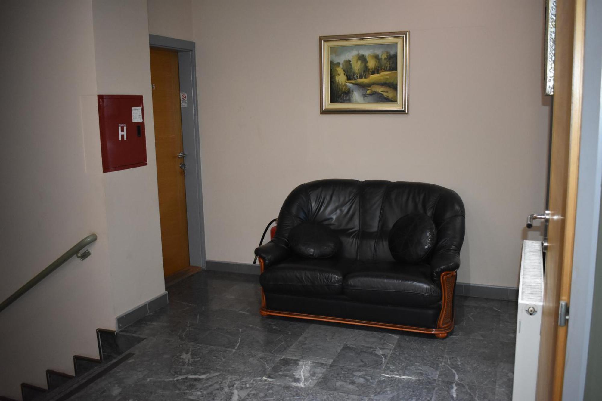 Garni Hotel Lion Jagodina Bagian luar foto