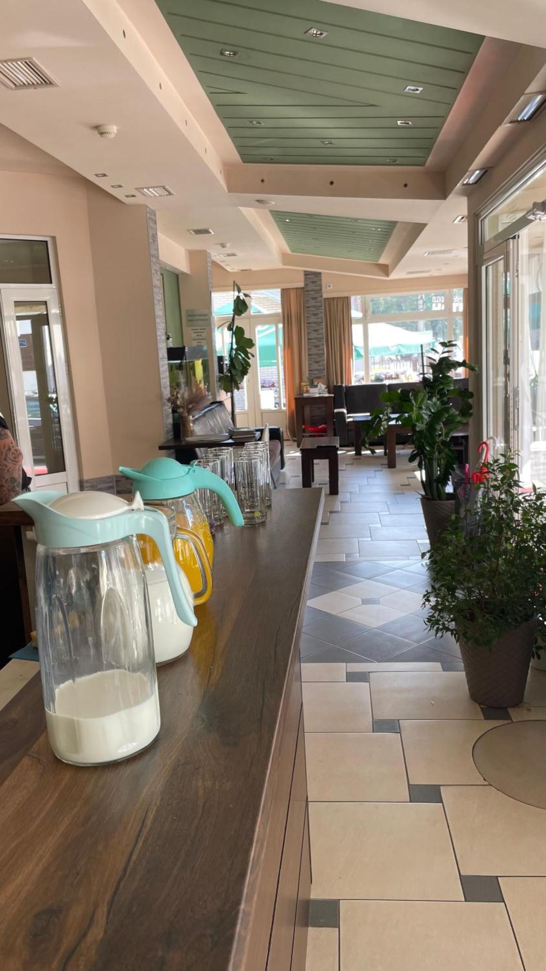 Garni Hotel Lion Jagodina Bagian luar foto